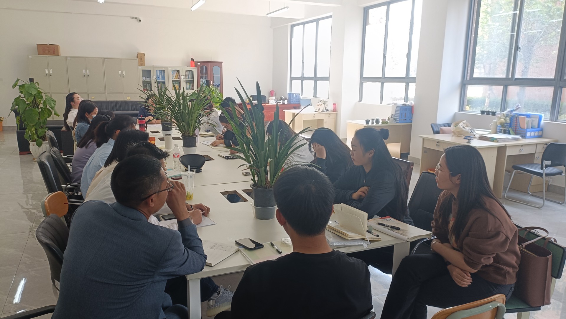 云南商务职业学院公共基础教学部介绍