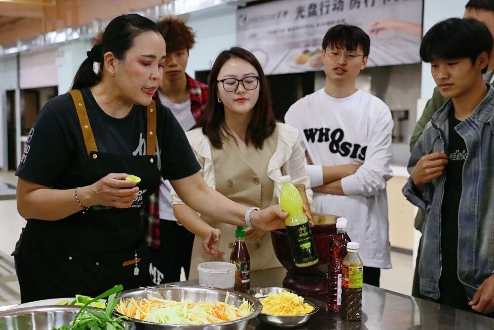 1765933641270033734.jpg 953bc39be5cb61a973b8ac9a6ac6372c.jpg