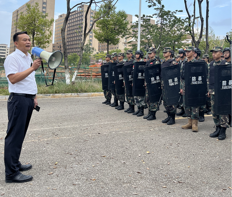 【平安校园】加强反恐演练 构建平安校园